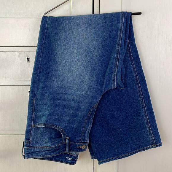 Old Navy Denim - Old Navy High-Rise Wide Leg Jeans 12